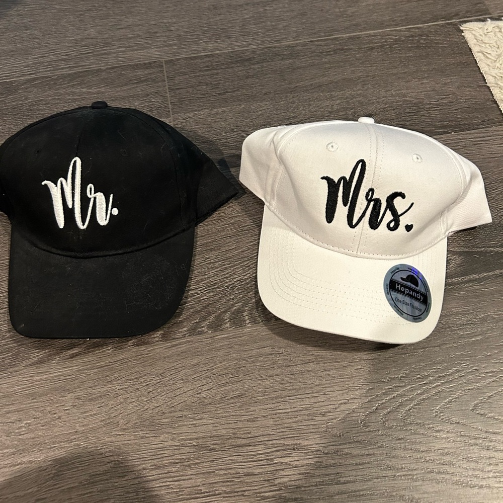 Mr and Mrs hats